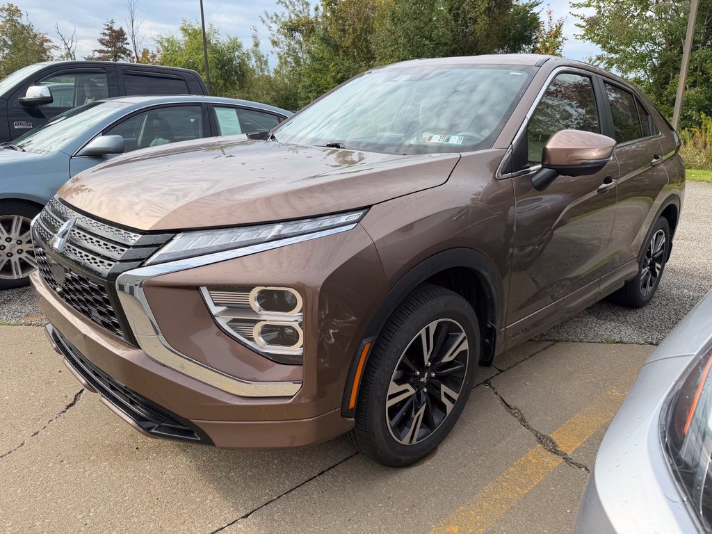 Used 2024 Mitsubishi Eclipse Cross SEL AWD/4WD image 1