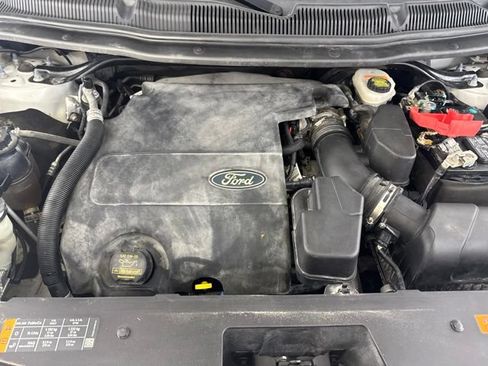 Used 2014 Ford Explorer XLT w/ Equipment Group 202A AWD/4WD image 22