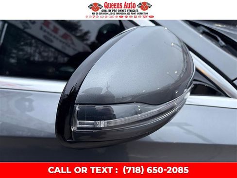 Used 2017 Mercedes-Benz E 300 4MATIC image 32