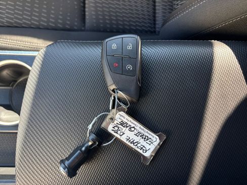 Used 2025 Chevrolet Equinox LT image 22