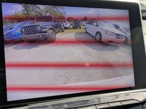 New 2026 Jeep Compass Latitude image 18