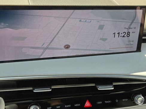 New 2026 Genesis GV70 2.5T Advanced AWD/4WD image 9
