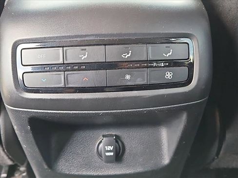 Used 2022 Hyundai Palisade SE image 23