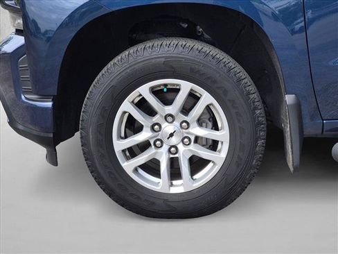 Used 2019 Chevrolet Silverado 1500 RST AWD/4WD image 10