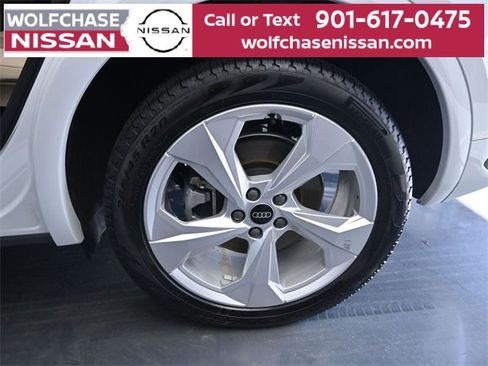 Used 2024 Audi Q5 2.0T Premium Plus w/ Premium Plus Package image 16