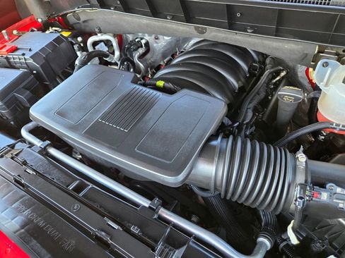 Used 2024 Chevrolet Silverado 1500 RST w/ Convenience Package II RWD image 17