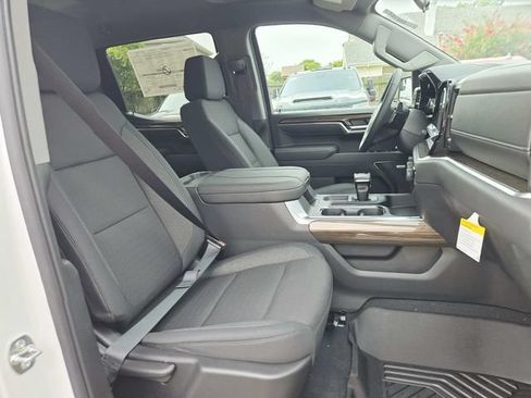 New 2026 Chevrolet Silverado 1500 LT Trail Boss w/ Convenience Package II AWD/4WD image 16