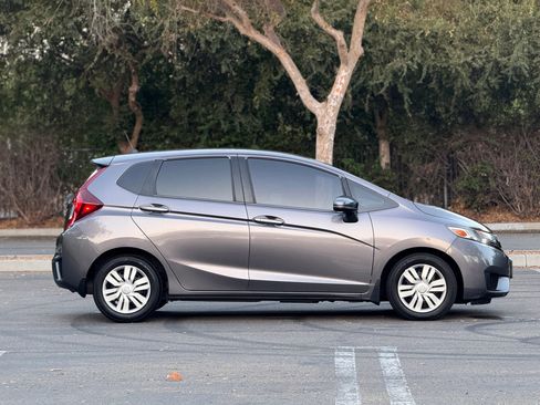 Used 2017 Honda Fit LX image 6