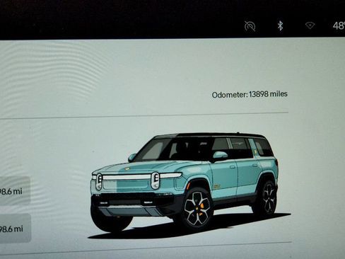 Used 2024 Rivian R1S Adventure image 15