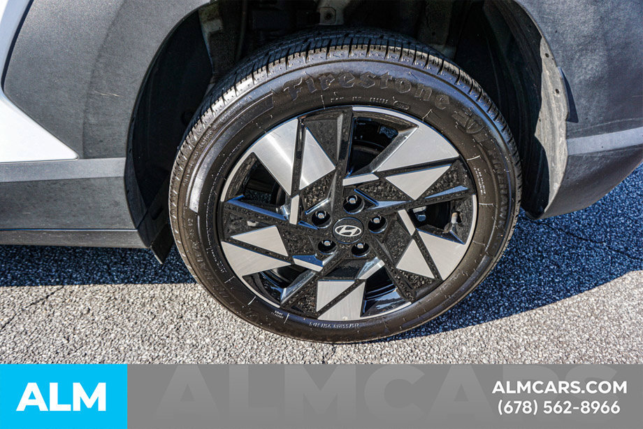 Used 2025 Hyundai Kona SEL FWD image 16