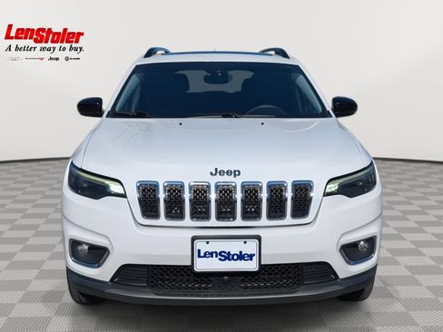 Used 2022 Jeep Cherokee Limited image 5