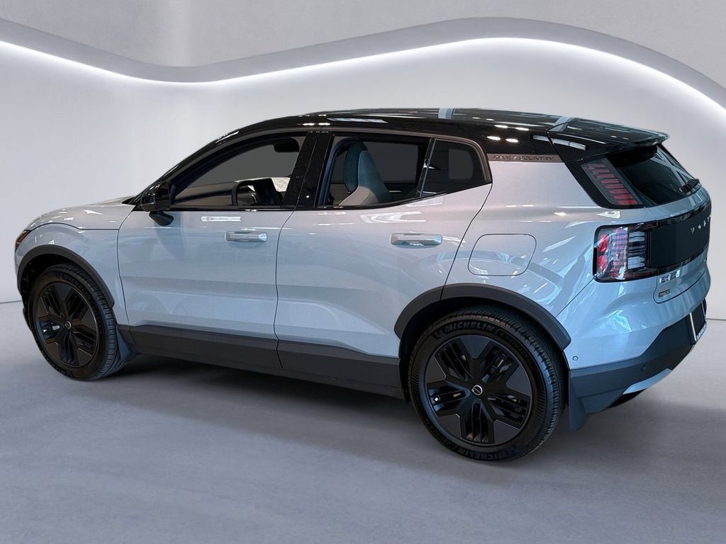 New 2026 Volvo EX30 Cross Country Ultra w/ Protection Package Premier AWD/4WD image 5