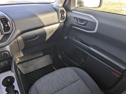 Used 2021 Ford Bronco Sport Big Bend w/ Big Bend Package AWD/4WD image 16