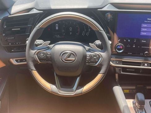 Used 2023 Lexus RX 350 Premium w/ Accessory Package AWD/4WD image 15