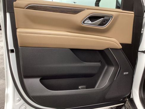 Used 2022 Chevrolet Tahoe Premier w/ Max Trailering Package image 38