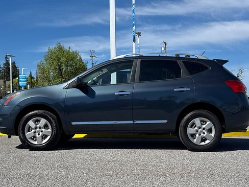 Used 2014 Nissan Rogue S w/ Convenience Package image 2