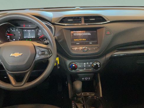 Used 2023 Chevrolet TrailBlazer LS FWD image 23