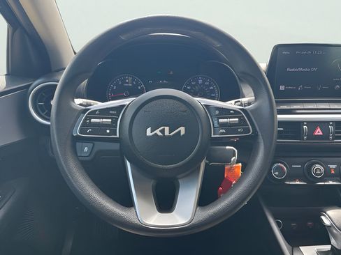 Used 2024 Kia Forte LXS FWD image 16