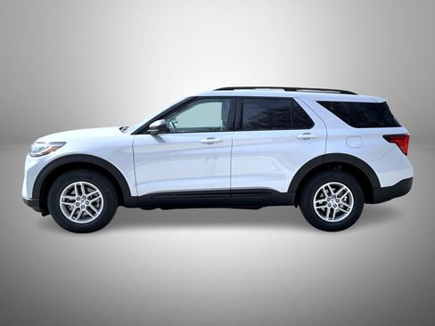 New 2026 Ford Explorer Active image 8