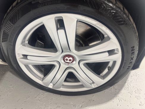 Used 2013 Bentley Continental GT image 47