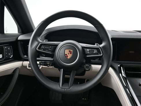 Certified 2026 Porsche Panamera 4 image 12