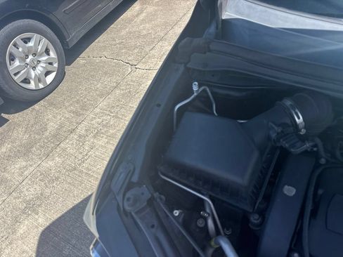 Used 2016 Chevrolet Sonic LT FWD image 20