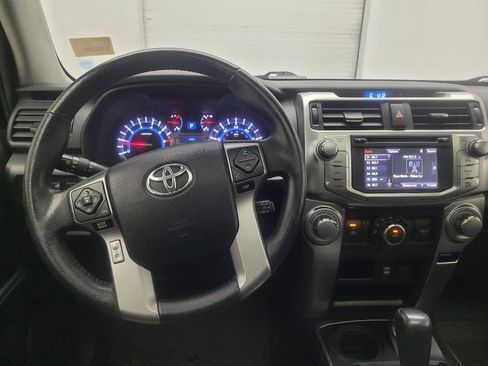 Used 2018 Toyota 4Runner SR5 Premium AWD/4WD image 22