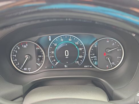 Used 2019 Buick Enclave Avenir w/ Avenir Technology Package image 37