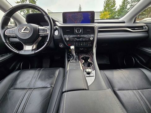 Used 2022 Lexus RX 350L Luxury w/ Cold Weather Package (CT) AWD/4WD image 18