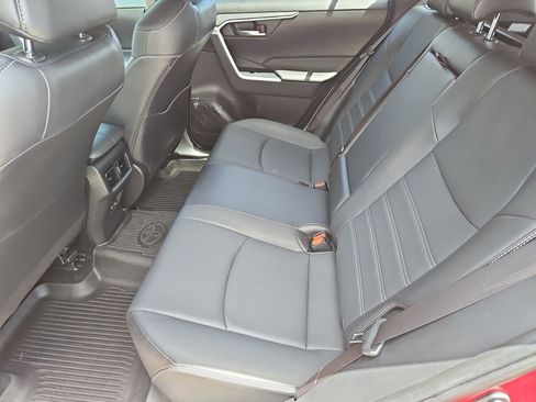 Used 2023 Toyota RAV4 XLE Premium FWD image 18