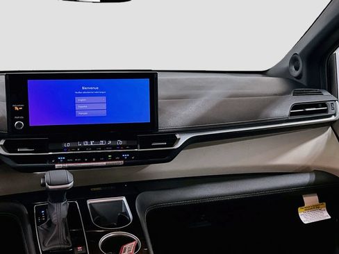 New 2026 Toyota Sienna Limited FWD image 22