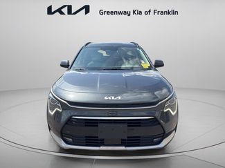 Used 2023 Kia Niro EX Touring FWD video 2