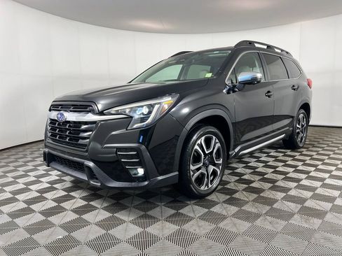 Used 2023 Subaru Ascent Limited w/ Technology Package AWD/4WD image 13