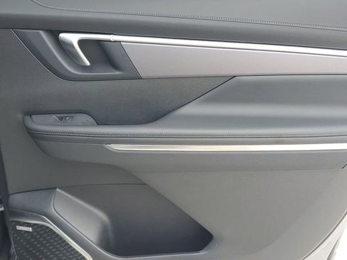 Used 2025 Buick Enclave Sport Touring image 44