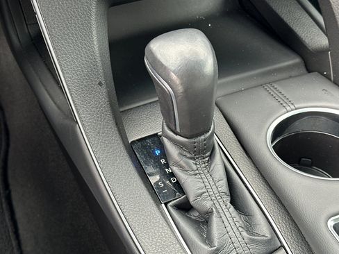 Used 2021 Toyota Avalon XSE w/ Carpet Mat Package (TMS) image 21