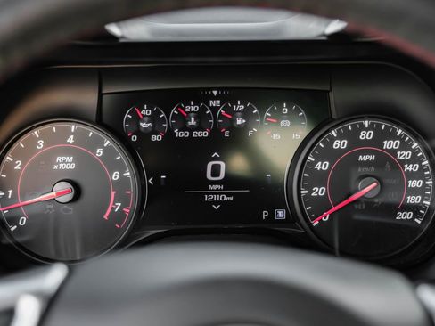 Used 2020 Chevrolet Camaro ZL1 image 16