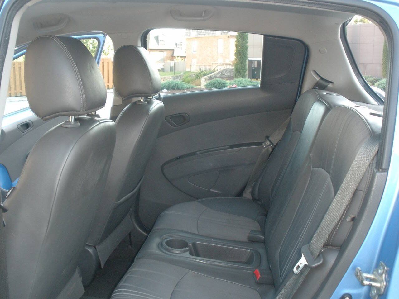 Used 2014 Chevrolet Spark LT FWD image 26
