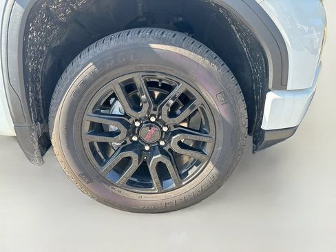 Used 2025 GMC Sierra 1500 Elevation AWD/4WD image 35