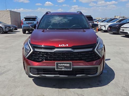 Used 2023 Kia Sportage X-Line AWD/4WD image 2