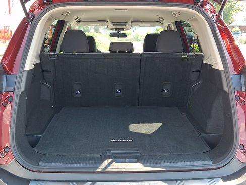 Certified 2023 Nissan Rogue SV AWD/4WD image 30