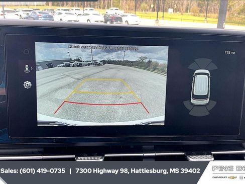 Used 2024 Kia Carnival EX FWD image 15