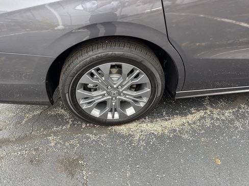 Used 2026 Honda Odyssey Touring image 33