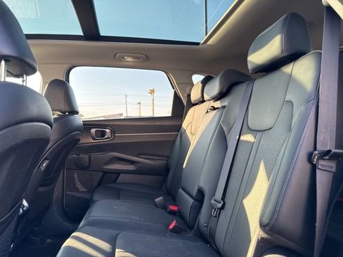 Used 2021 Kia Sorento S w/ Panoramic Sunroof Package image 22