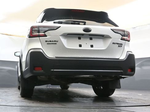 Certified 2024 Subaru Outback Onyx Edition XT image 32