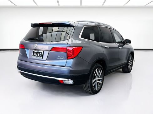 Used 2018 Honda Pilot Elite image 4