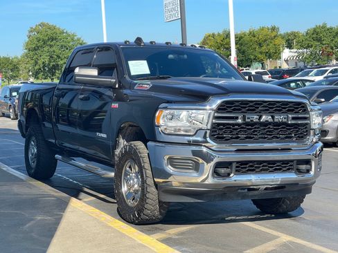 Used 2021 RAM 2500 Tradesman AWD/4WD image 2