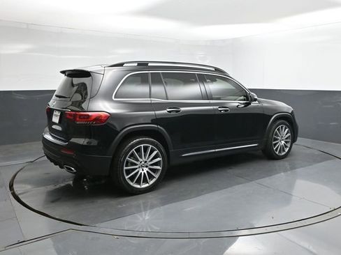 Certified 2023 Mercedes-Benz GLB 250 image 11