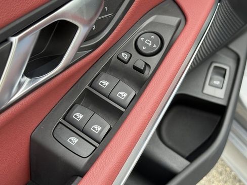 New 2026 BMW 330i Sedan w/ M Sport Package image 16