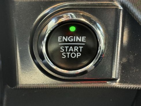 Used 2022 Ford F150 Platinum w/ Equipment Group 701A High image 24