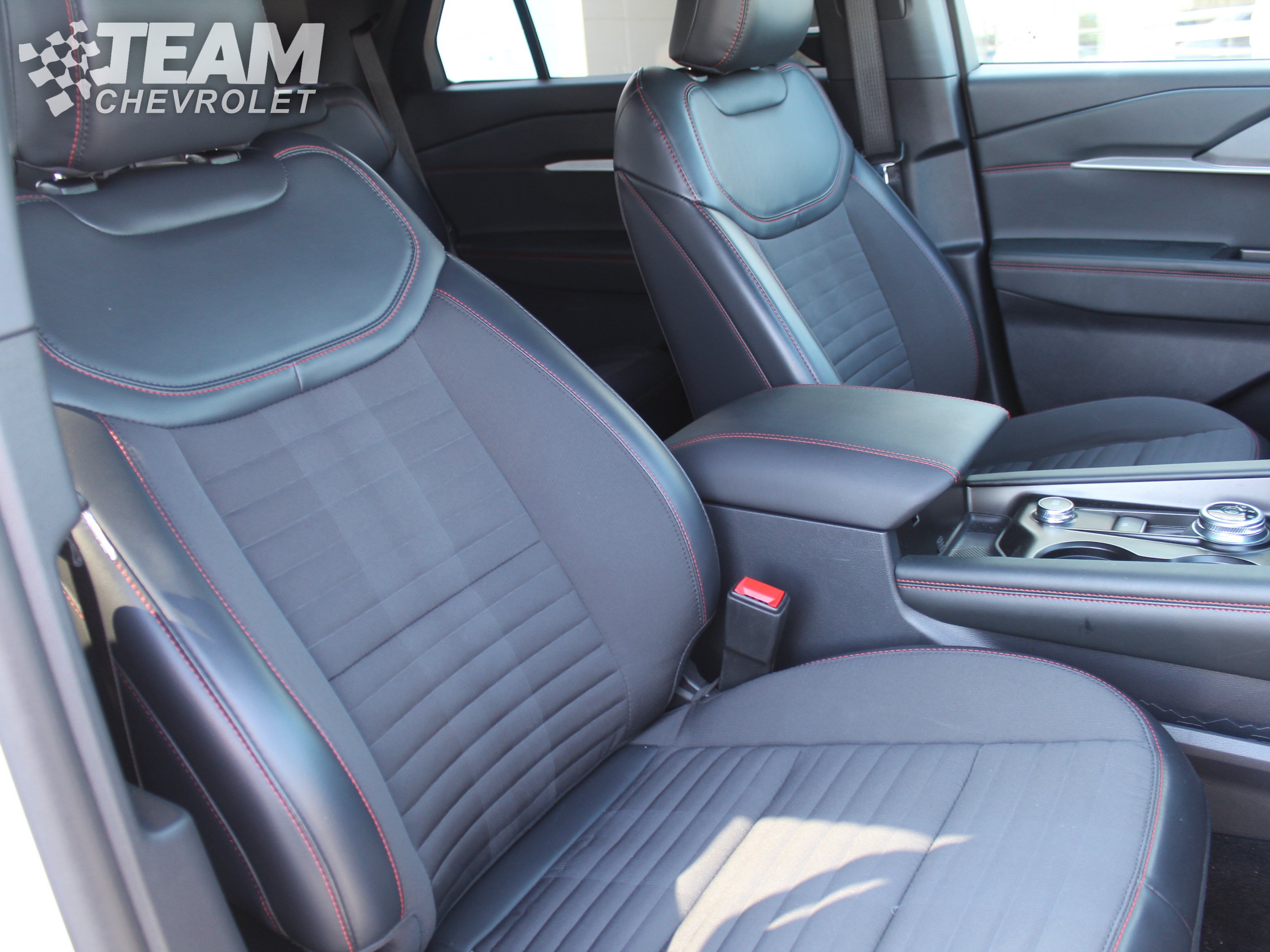 Used 2026 Ford Explorer ST-Line AWD/4WD image 29